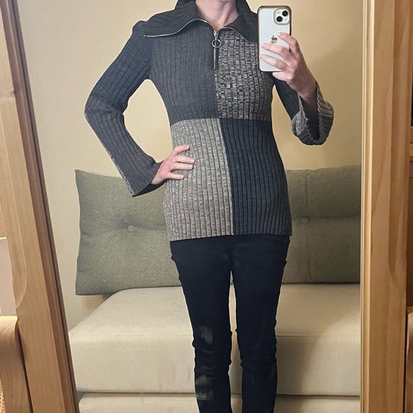 Sandro Sweater - Women's 2 Gray EUC - Grey Zip Turtleneck Ribbed Knit Patchwork - Picture 9 of 11